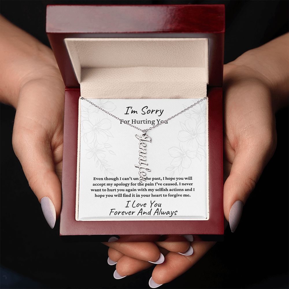I'm Sorry | Vertical Name Necklace